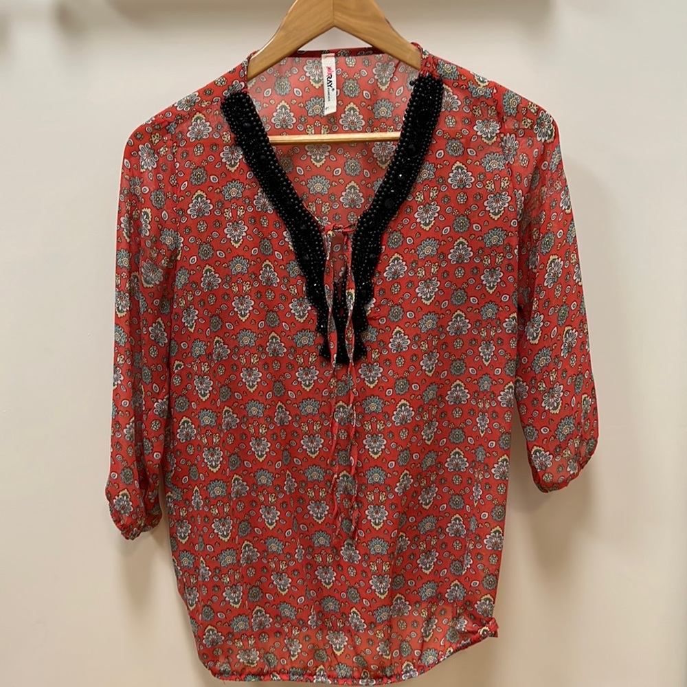 Women top